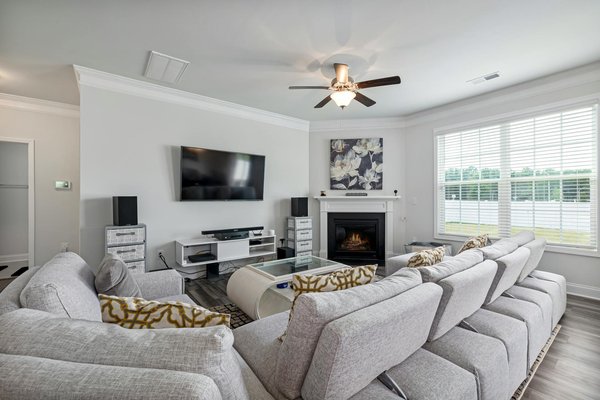 Welche Materialien sind fÃ¼r umweltfreundliche MÃ¶bel geeignet?